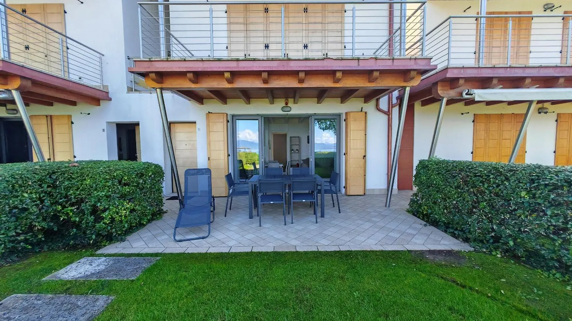 Sg Family - Maison Cecile Castelnuovo del Garda Apartment